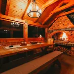 Alpstuga Mountain House Kosjenka