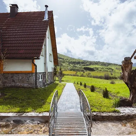 Mountain House Kosjenka *