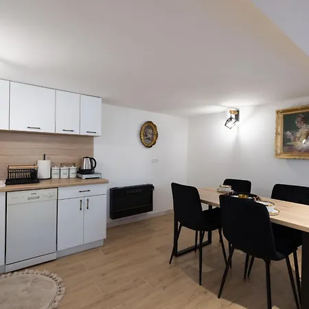 Brvnara Mountain House Kosjenka