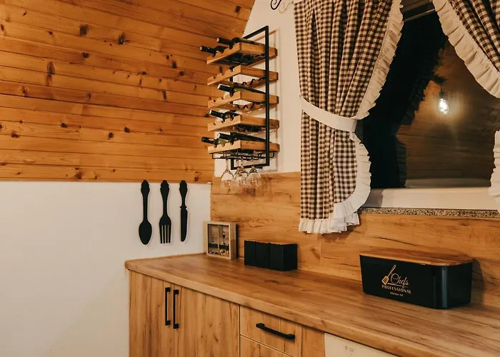 Mountain House Kosjenka בקתה *